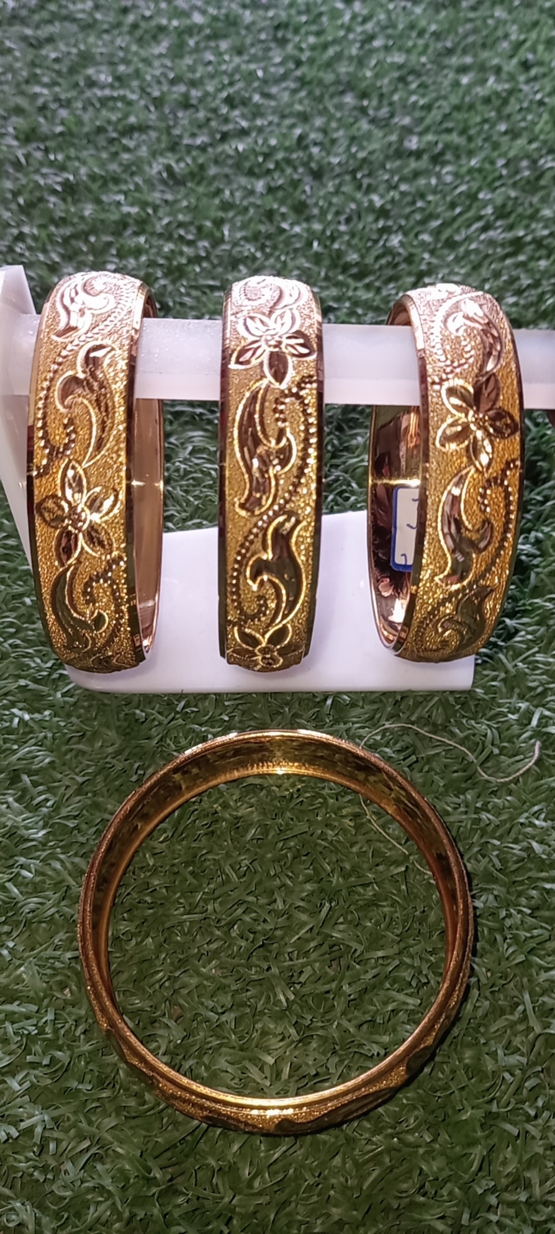 النگو پهن(تکپوش)